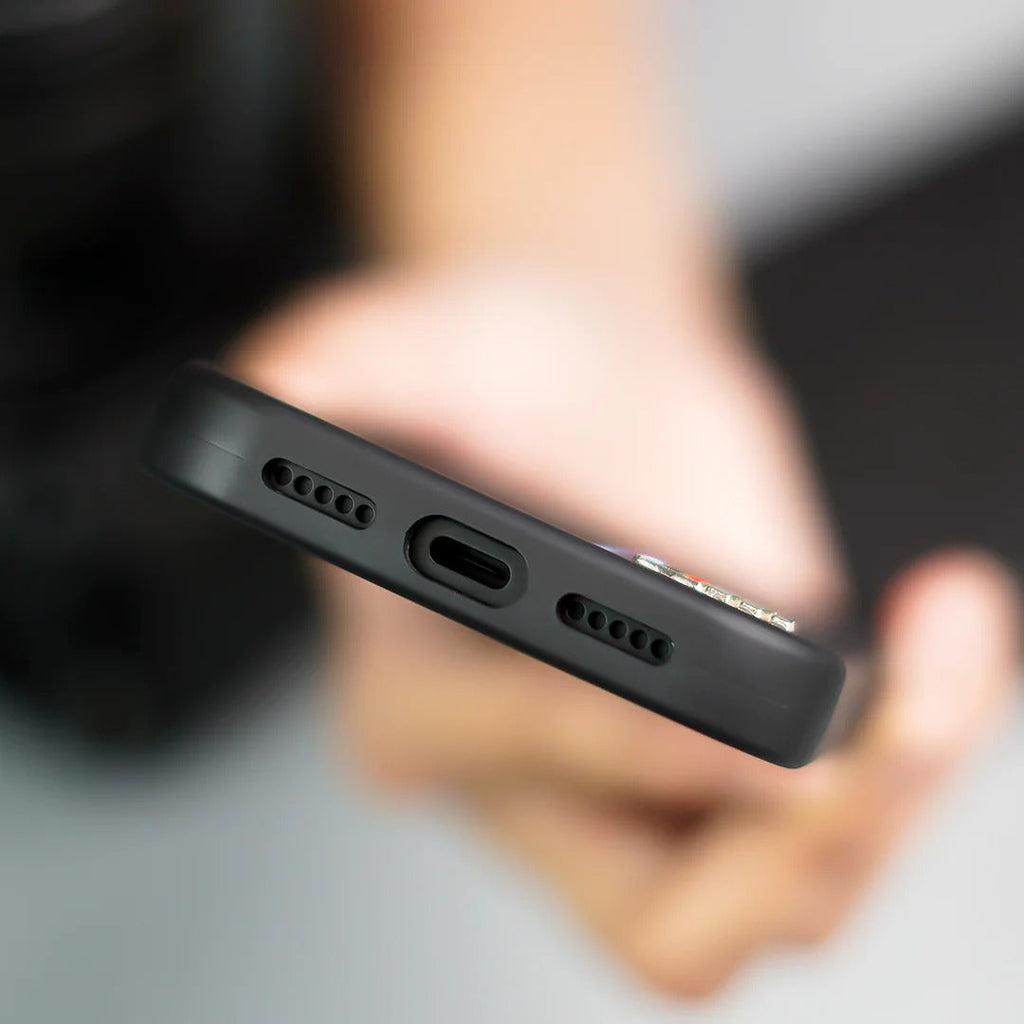 iPhone 17 Pro Max BMW Case, BMW M-Sport Performance Series Leather Back cover - Black